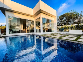 Crazy Villa Uluwatu